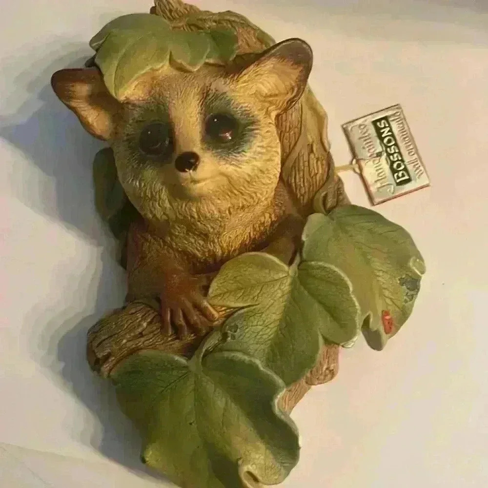 Bossons baby bush possum antique wall hanging chalk craft made in  England rare